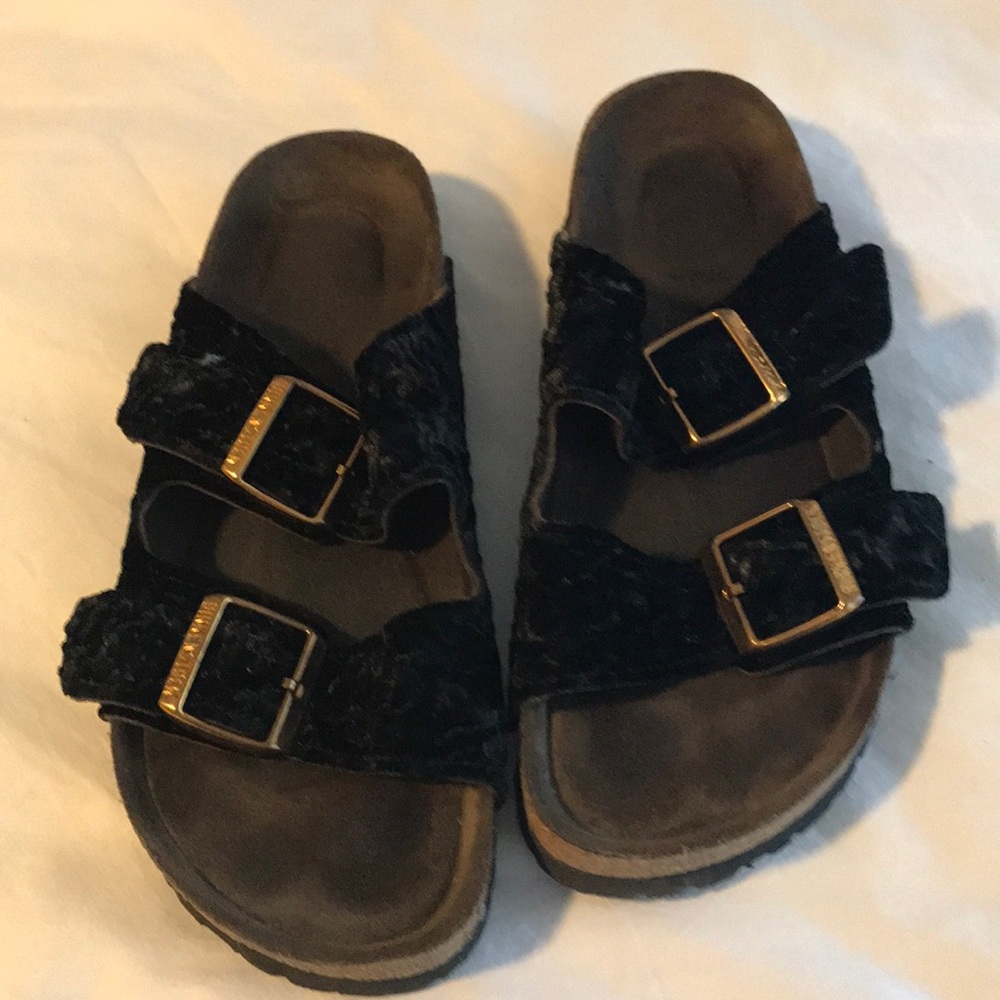 Birkenstocks crushes velvet